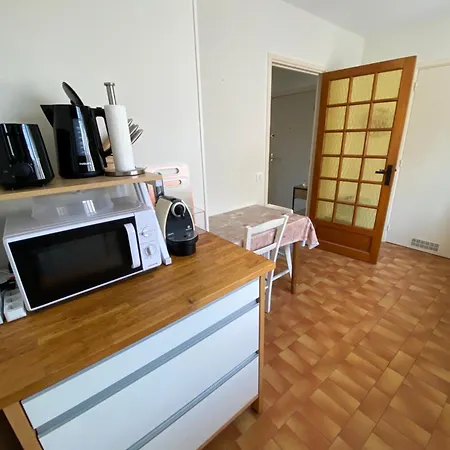 - T3 - 2 - 5 Personnes - Garage - Clim - Port à 300 M Fréjus